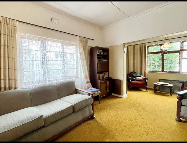 3 BEDROOM HOUSE FOR SALE IN HEATHFIELD